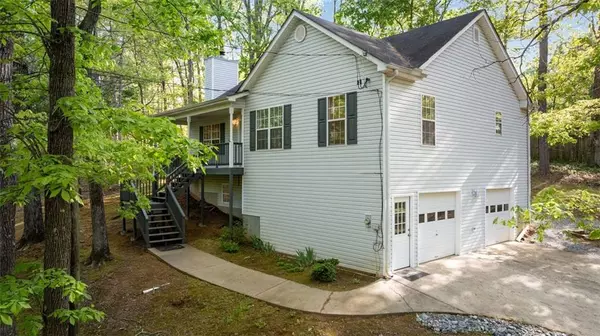 330 Sundown DR, Dawsonville, GA 30534