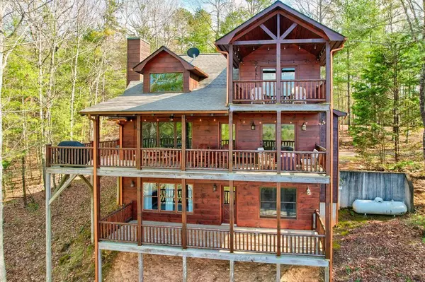 Mineral Bluff, GA 30559,425 Rhonda LN