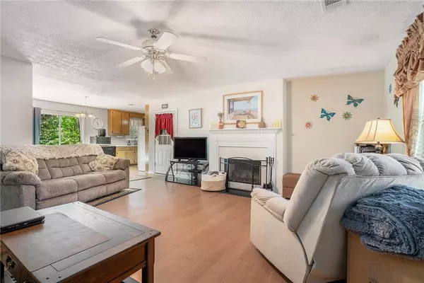 Jefferson, GA 30549,696 Swann RD