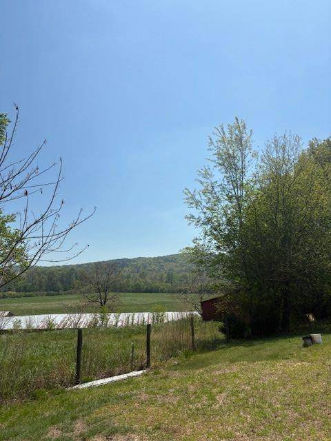 Waleska, GA 30183,5618 Salacoa Road
