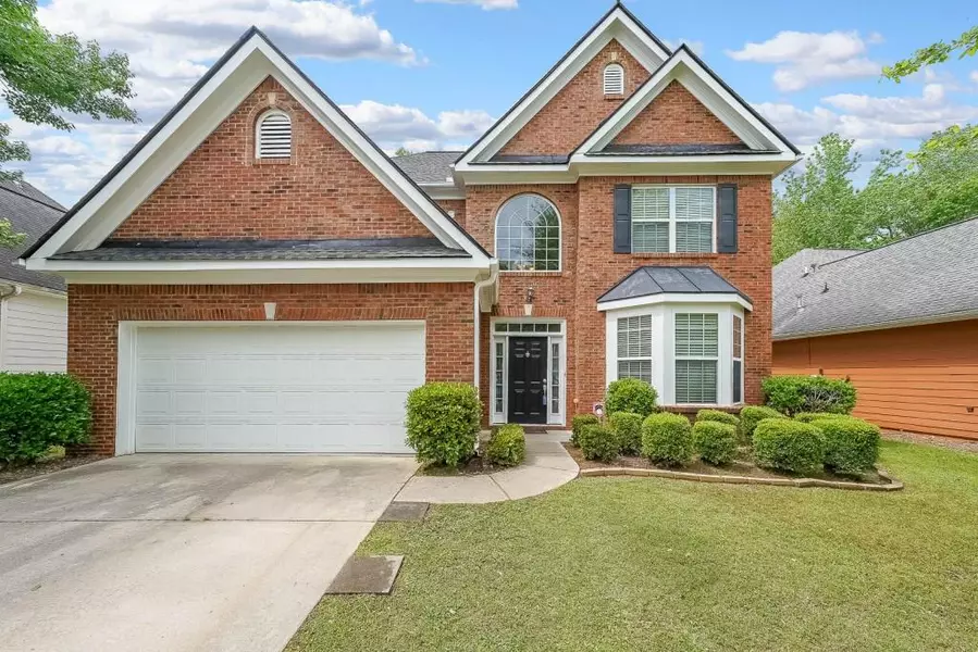 7979 Larksview DR, Fairburn, GA 30213