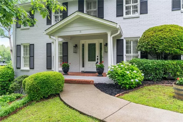 Marietta, GA 30068,870 Richmond Hill DR