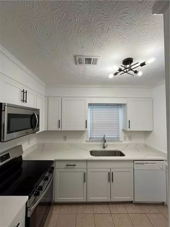 Stone Mountain, GA 30083,1001 Park Gate PL