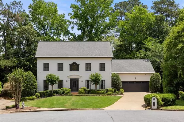 2180 Dunwoody Heritage DR, Sandy Springs, GA 30350