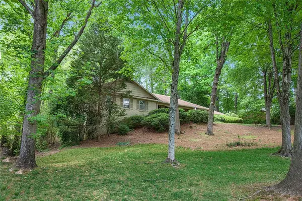 Roswell, GA 30075,12080 Mountain Laurel DR