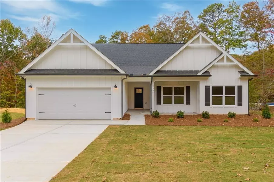 7356 Cherokee LN, Murrayville, GA 30564