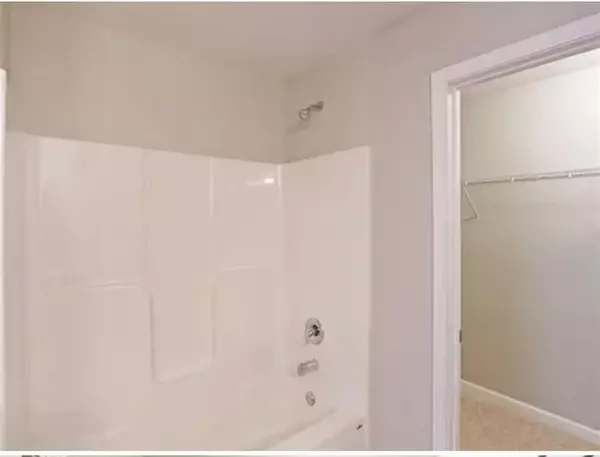 Athens, GA 30606,677 HOLLY SPRINGS CT