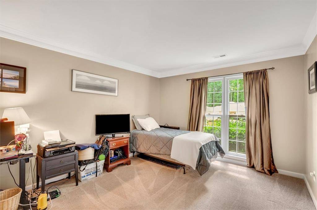 Marietta, GA 30064,1050 Chestnut Hill CIR SW