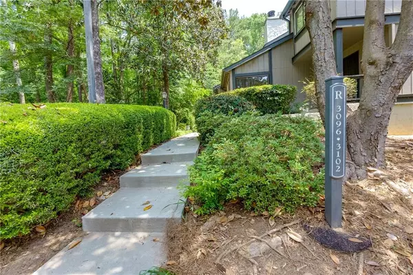 Marietta, GA 30067,3102 Balearic DR SE
