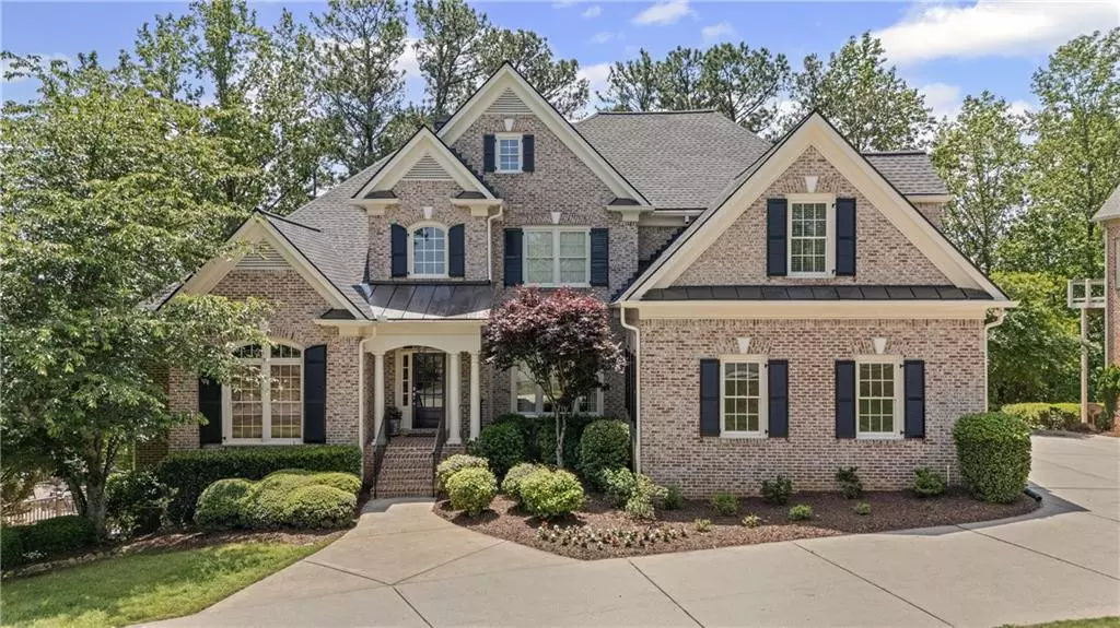 5293 Aldeburgh DR, Suwanee, GA 30024