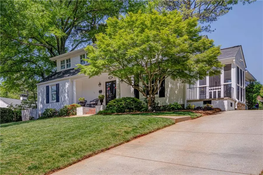 26 Kensington RD, Avondale Estates, GA 30002