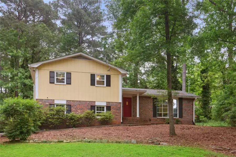 358 W Wind DR SW, Lilburn, GA 30047