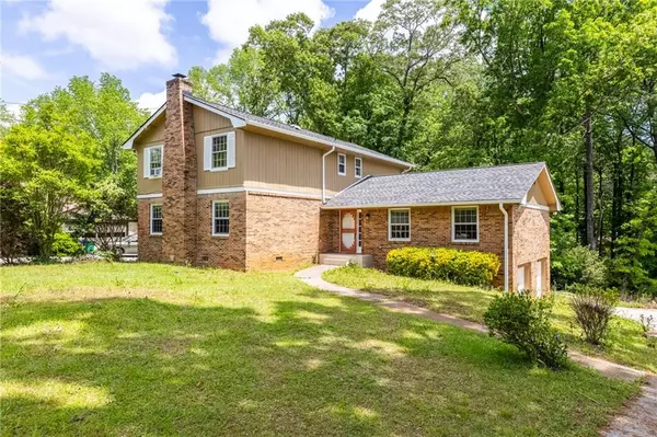 440 Ohern CT, Stone Mountain, GA 30088