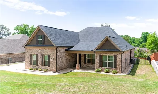 Dacula, GA 30019,953 AUBURN RD