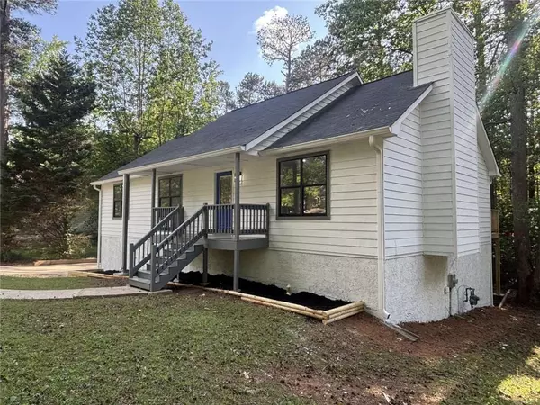 Fairburn, GA 30213,600 Mary Erna DR