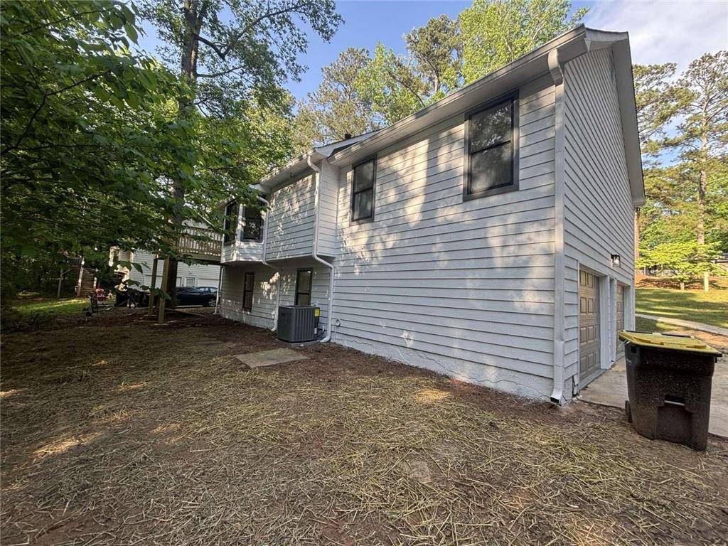 Fairburn, GA 30213,600 Mary Erna DR