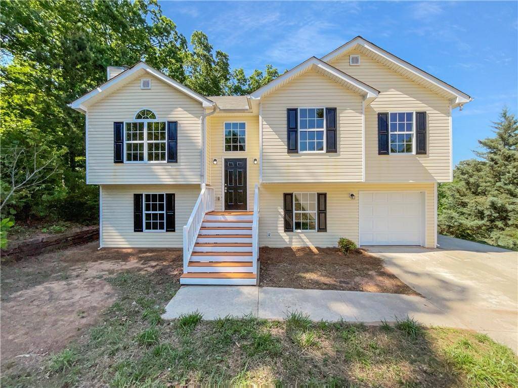 2997 Burton CIR, Gainesville, GA 30507
