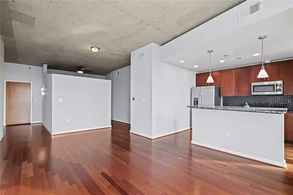 Atlanta, GA 30305,250 Pharr RD NE #1914