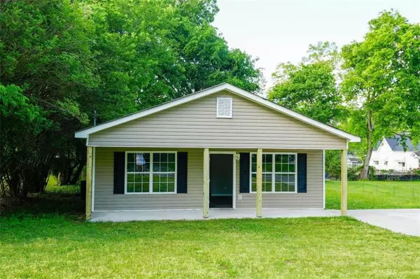 212 Cobb ST, Cedartown, GA 30125