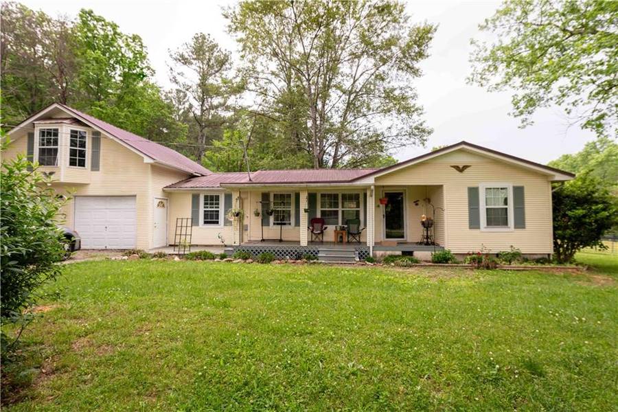 13538 E 136 HWY, La Fayette, GA 30728