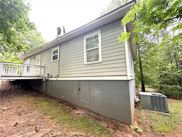 Atlanta, GA 30315,2037 Lakewood TRL SE