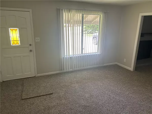 Jonesboro, GA 30238,8922 Gatewood CIR