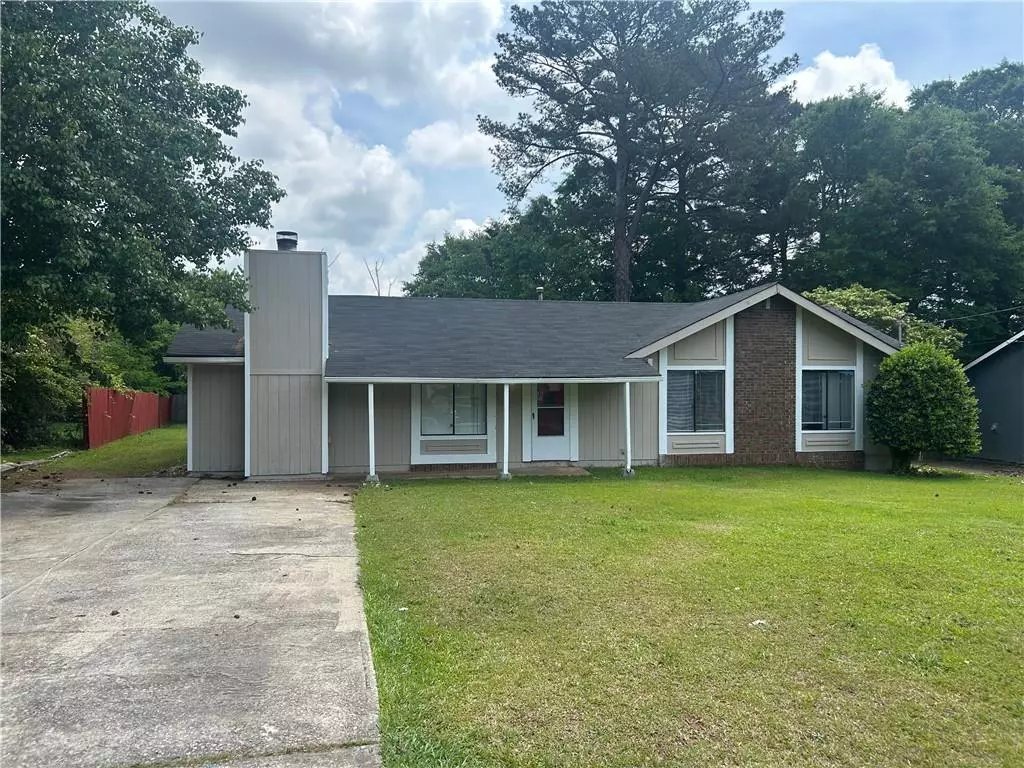 Jonesboro, GA 30238,8922 Gatewood CIR