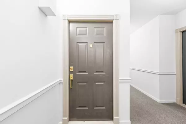 Atlanta, GA 30309,275 13th ST NE #409