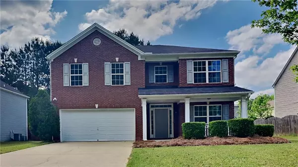 8256 Milam LOOP, Fairburn, GA 30213