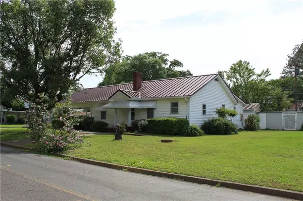 Aragon, GA 30104,30 Walnut ST