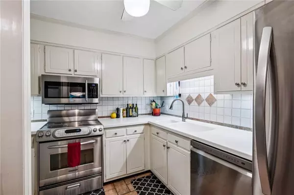 Atlanta, GA 30342,4620 Wieuca RD NE #42