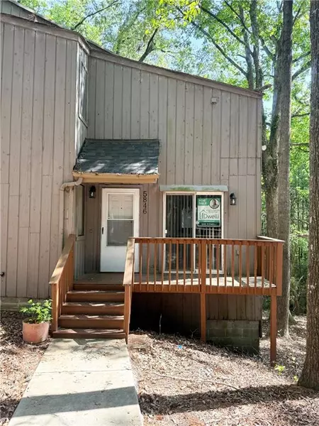 5846 Par Four CT, Lithonia, GA 30038