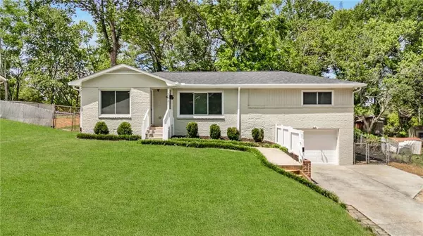 283 Norton CIR SE, Smyrna, GA 30082