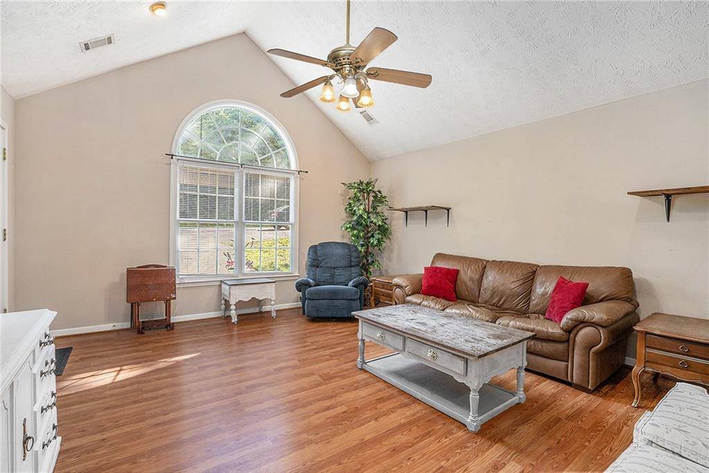 Dahlonega, GA 30533,245 Royal Oaks LN