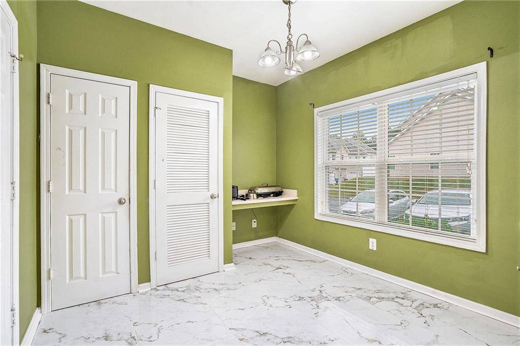 Atlanta, GA 30349,2555 Flat Shoals RD #801