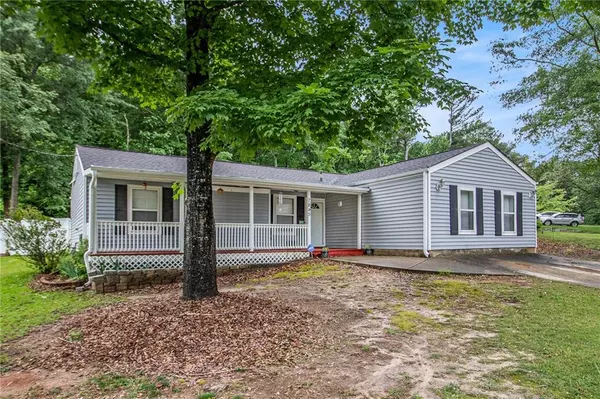 Jonesboro, GA 30236,7845 Chase Woods DR