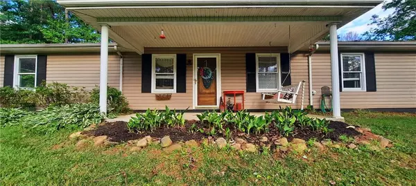 Tallapoosa, GA 30176,132 Shady LN