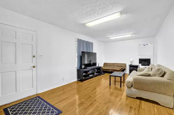 Marietta, GA 30066,1192 Pathfinder RD