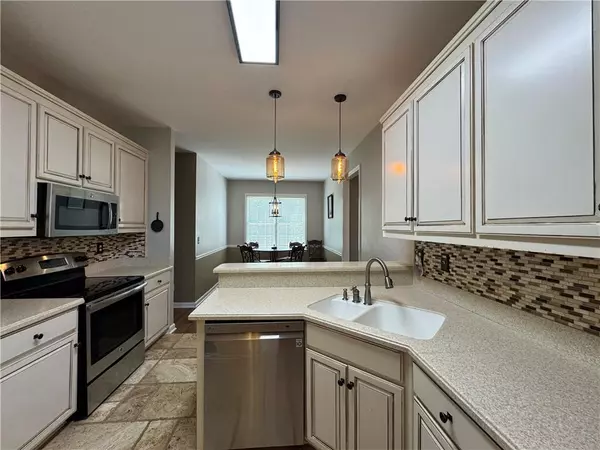 Buford, GA 30519,4530 Bogan Gates DR