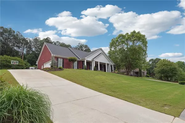 Loganville, GA 30052,825 Kennedy CT