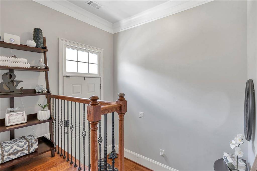 Atlanta, GA 30319,2690 Derby WALK NE #53