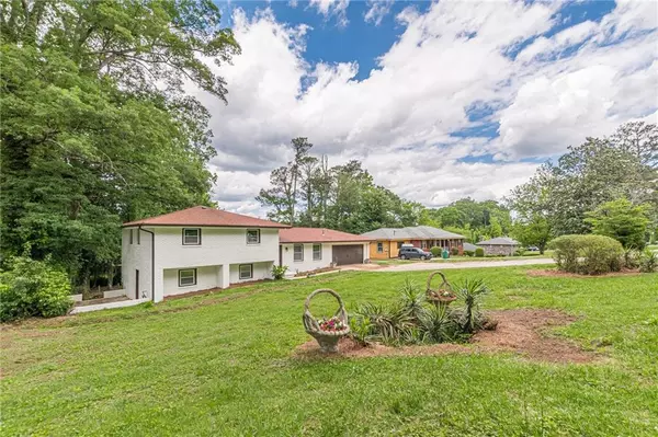 Atlanta, GA 30316,3275 Clifton Church RD SE