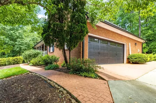 Tucker, GA 30087,4930 Forestglade CT