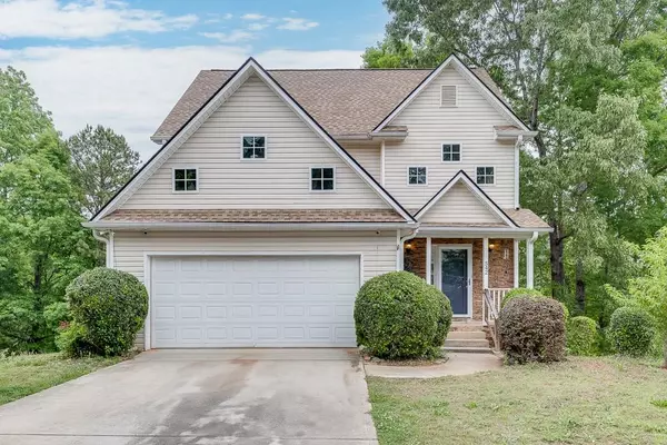 542 Bishop CT, Commerce, GA 30529