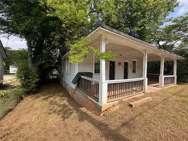 Porterdale, GA 30014,43 Hazel ST