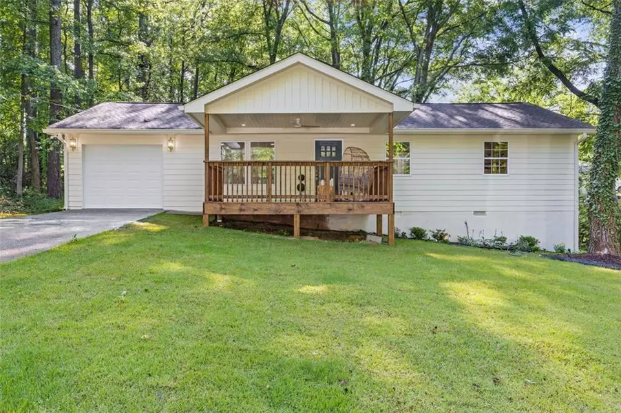 2856 Bay Leaf DR SE, Conyers, GA 30094