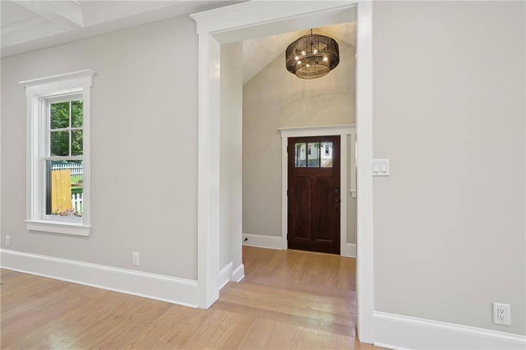 Atlanta, GA 30316,1059 Woodland AVE