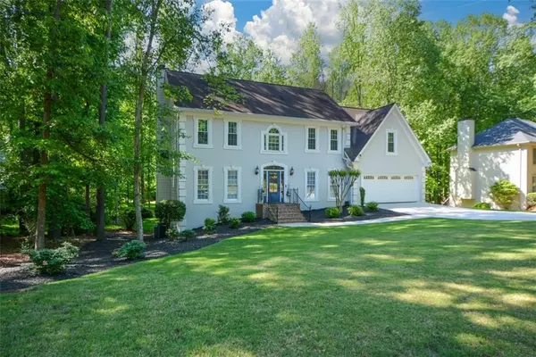 Alpharetta, GA 30022,3295 Waters ML