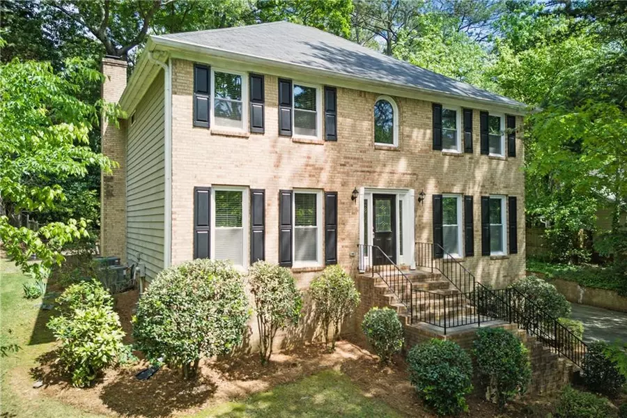 2068 Signal Ridge NW, Kennesaw, GA 30152