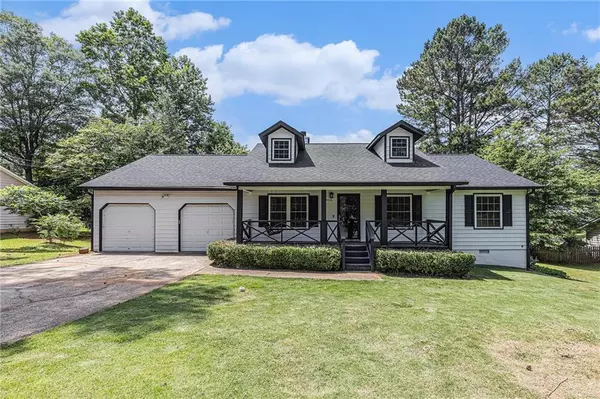 5406 Jamestowne DR, Powder Springs, GA 30127